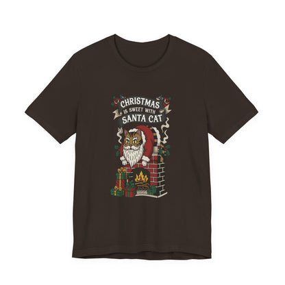 Santa Cat Stuck in the Chimney – Funny Retro Christmas Tee