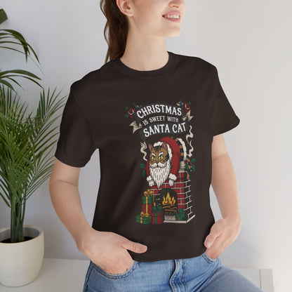 Santa Cat Stuck in the Chimney – Funny Retro Christmas Tee